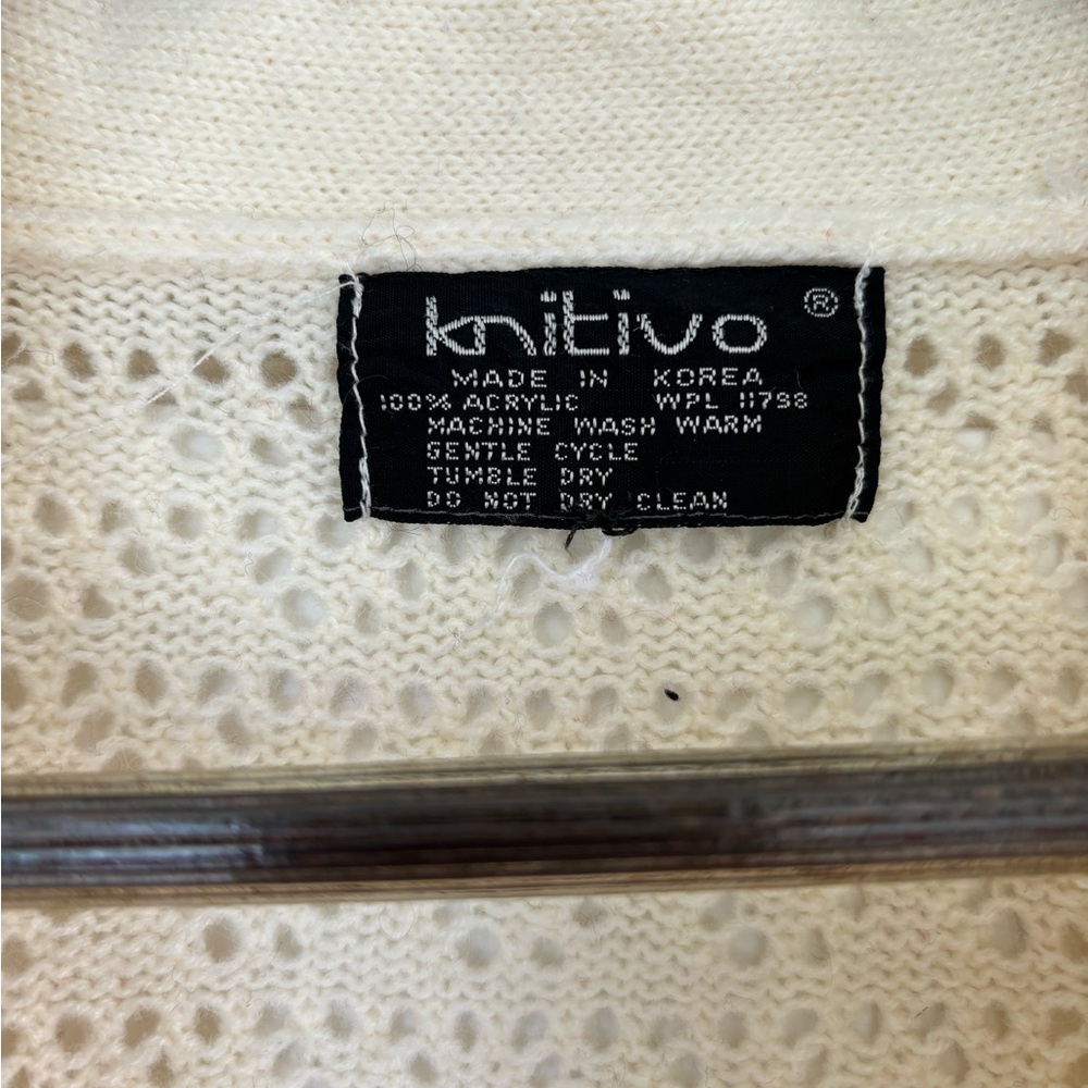 Vintage knitivo belted acrylic sweater - Picture 8 of 9